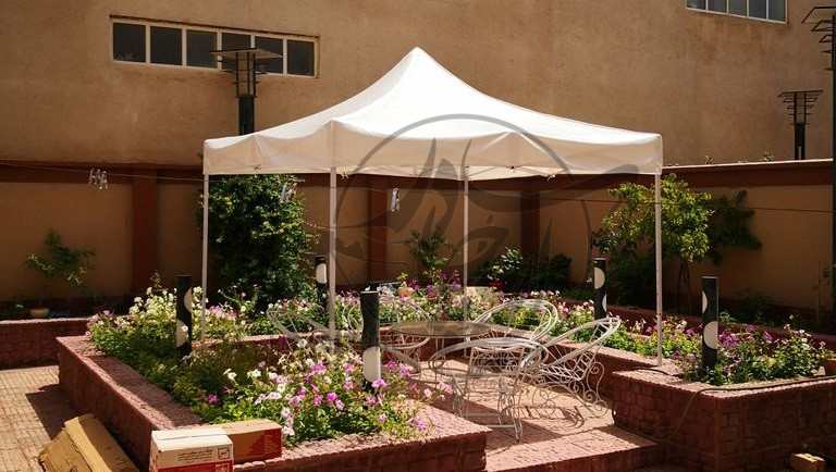 سایبان مسافرتی